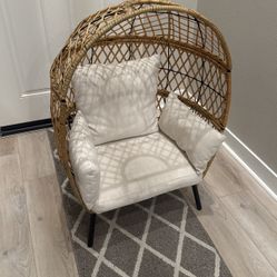 Egg Chair (kids sized)