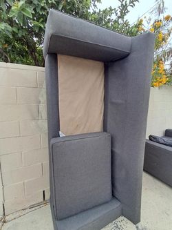 Couch set