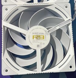 3 x Thermalright rgb fans