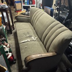 Free Vintage Sofa 