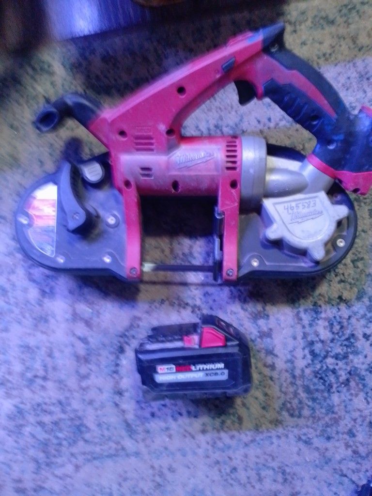 Milwaukee Band Saw M18