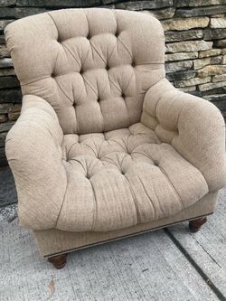 Upholstered tufted cozy English lounge Chair with high back - cozy for tv or curling up to read in! Priced to sell quickly! Nice condition!