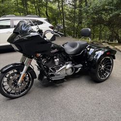 2024 Harley Davidson FLTRT Trike
