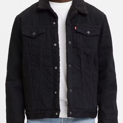 Levi’s Black On Black Sherpa Jacket Men’s New