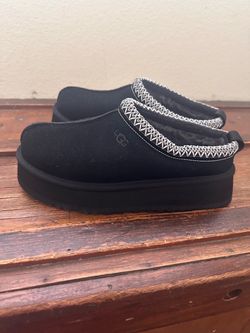 UGG Tazz Platform Slippers Black Suede