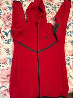 Red Nike tech
