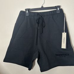 ESSENTIALS FEAR OF GOD SET