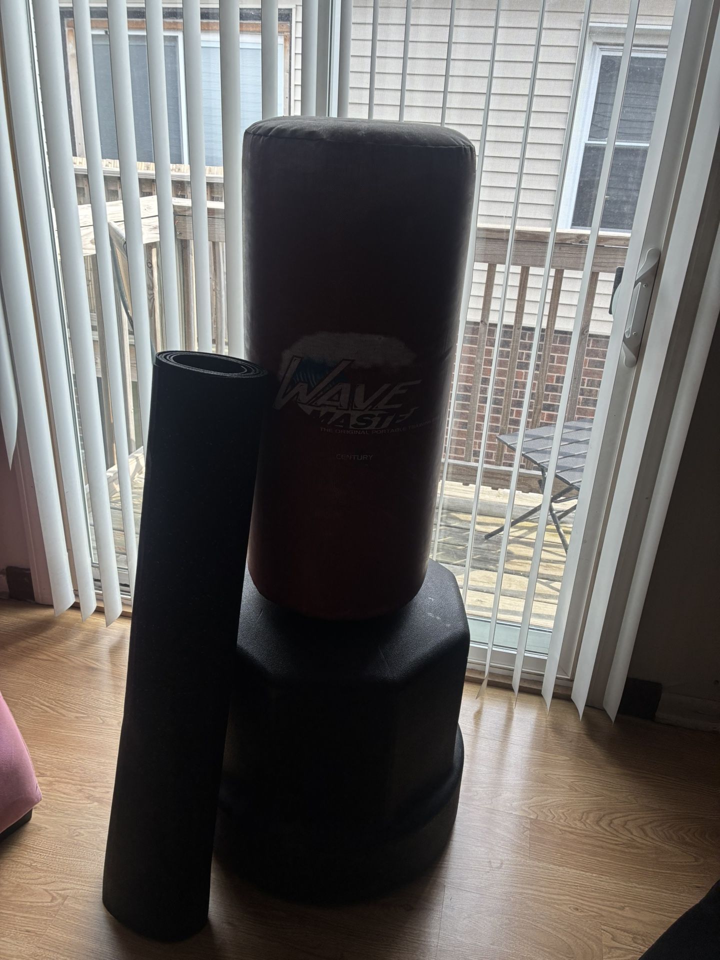 Wave Master Punching Bag With Rubber Mat $35