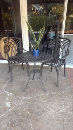 Garden patio bistro set