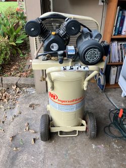Ingersoll Rand  20 gallon air compressor
