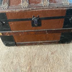 Antique Steamer Trunk