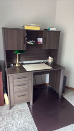 Chelmsford Desk