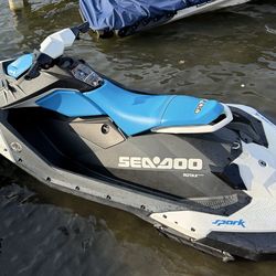 2020 Sea-Doo Spark Jetski like new