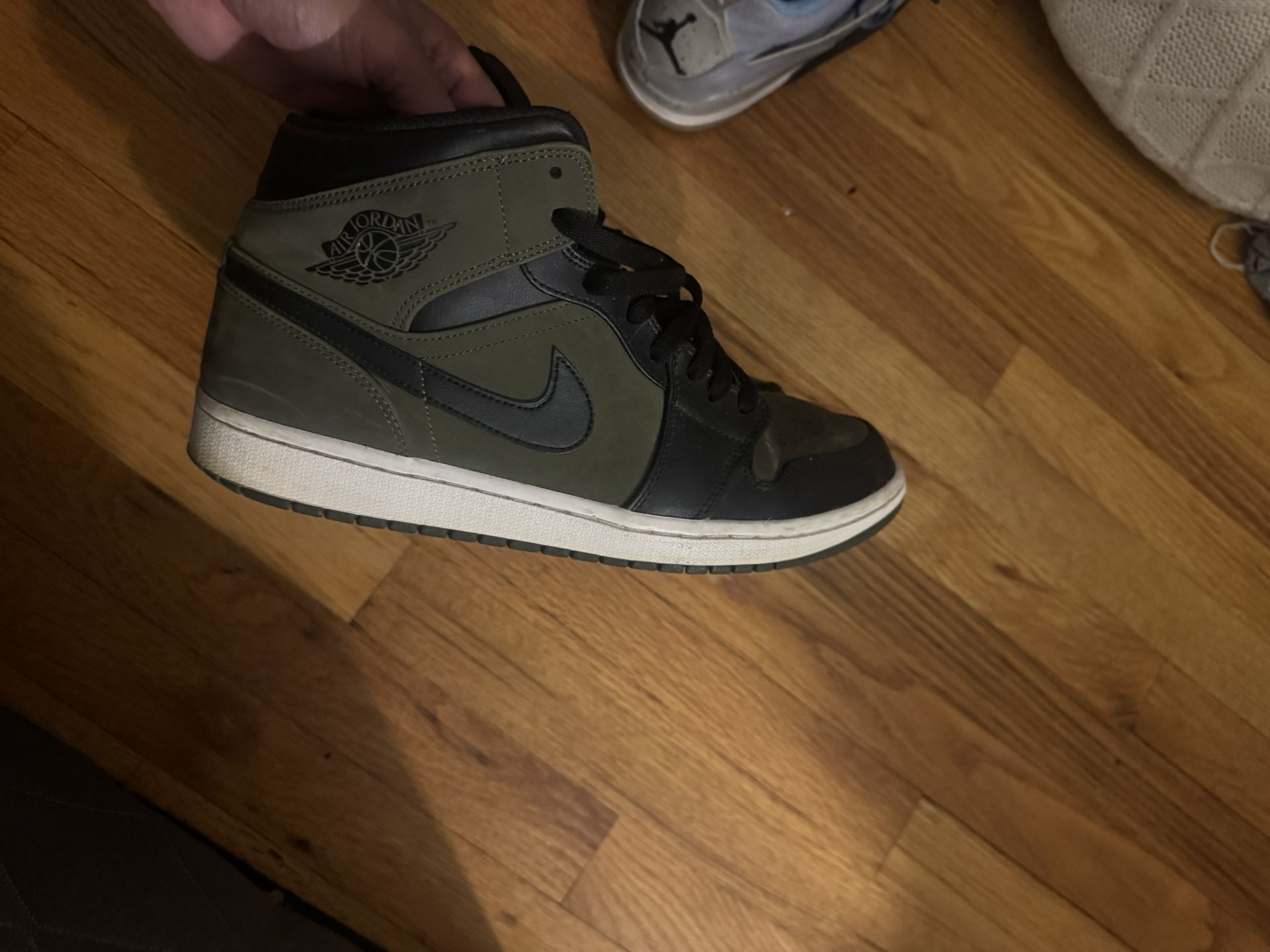 Olive Green Jordan 1