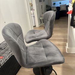 Bar Stools 
