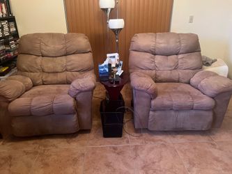 1990's Vintage Furniture | (Set of 2) Plush Cushioned Recliner (Manual) (Brown)