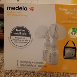 Medela Breastpump and Accessories    $40 OBO