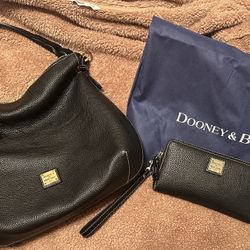 Dooney And Bourke Pruse And Wallet 