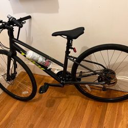 Women’s FX Trek Bike