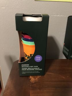 Halloween 🎃 Starbucks cups glow in the dark