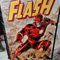 Huge DC The Flash Canvas Print - 66x24