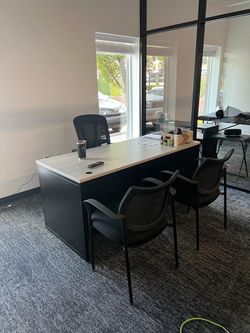 New Office Desk With 2 Chairs