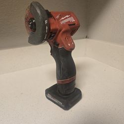 M12 Milwaukee grinder