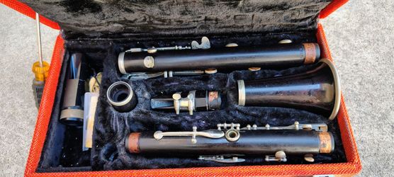 Vintage 1960 Noblet Paris Wood Clarinet. SN#16156