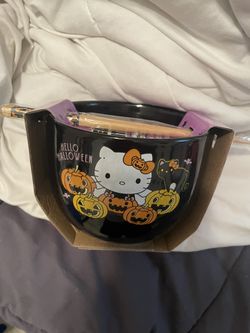 Hello Kitty Halloween Black Ramen Noodle Bowl W/ Chopsticks 20oz. New