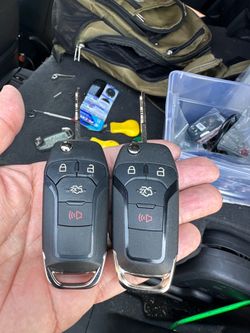 Ford Fusion key with remote