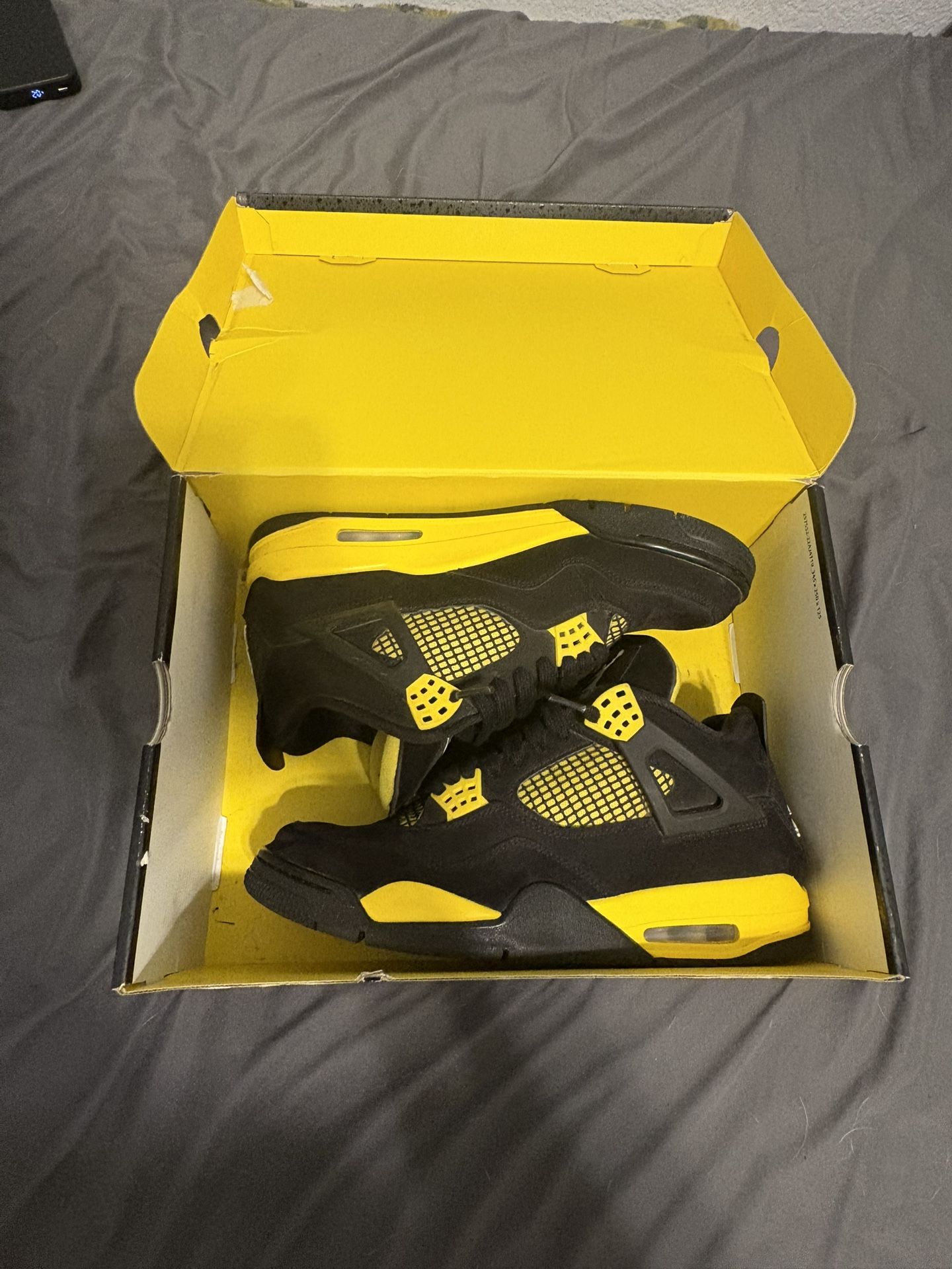 Jordan 4