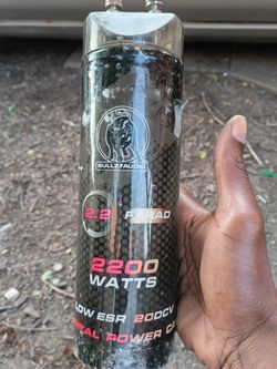 Amp capacitor