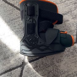 Boot, Foot And Ankle Stabilizer 