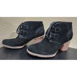 Clarks Carleta Lyon Suede Ankle Booties Black - Women's Size 9