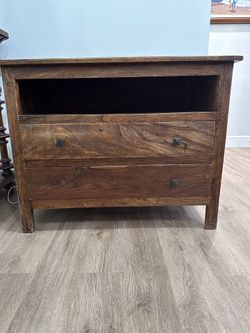 Utility/Entertainment Stand