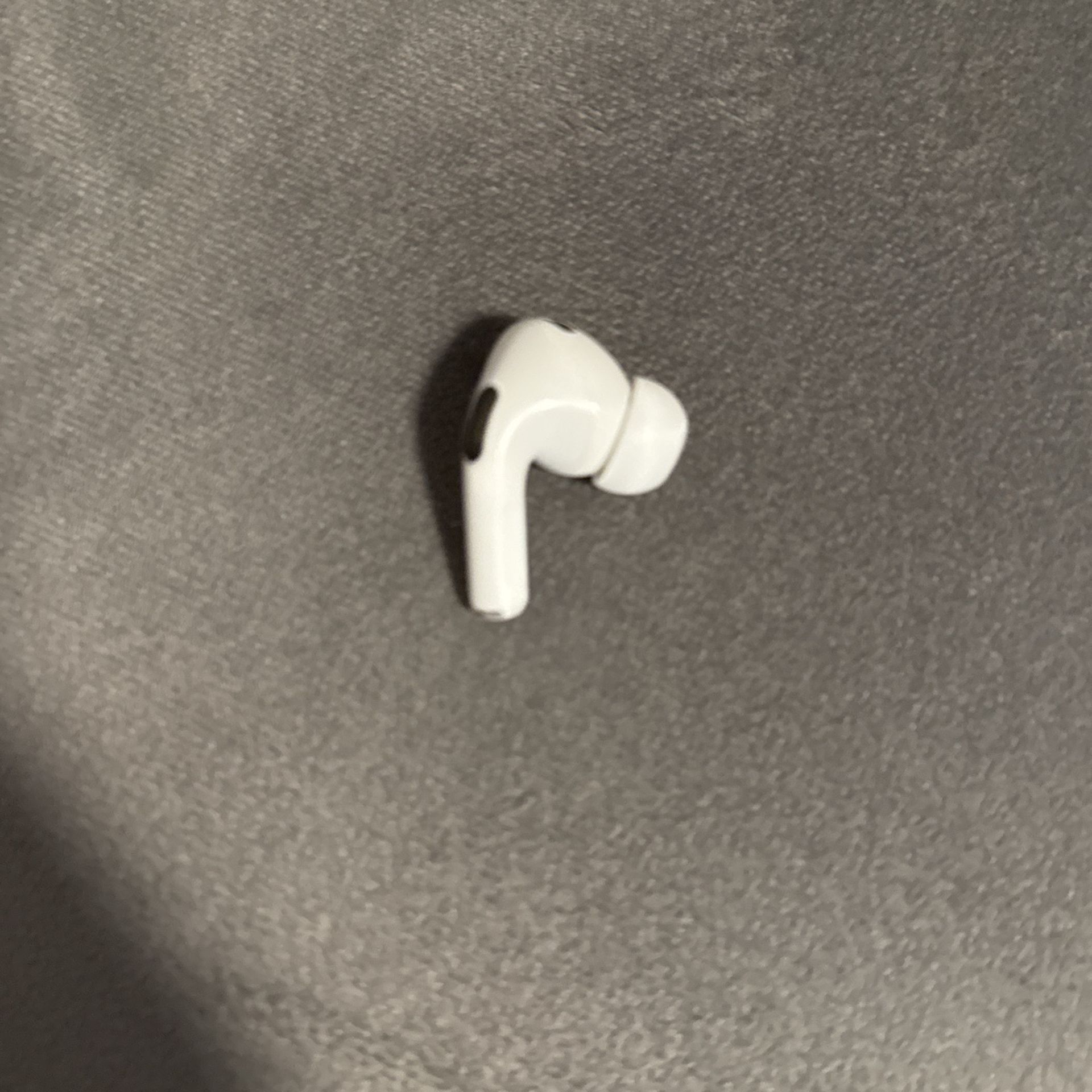 Right Airpod Pro first generation 