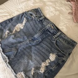 Hollister Skirt