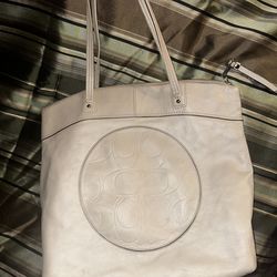Coach Laura Signature F18336 Embossed Leather Taupe Tote Bag w COA