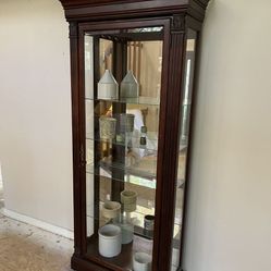 Howard Miller Vintage Curio Cabinet