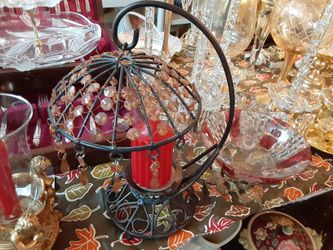 REALLY NEAT LOOKING Umbrella CANDLE HOLDER