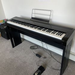 Full Keyboard, Good Condition