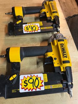 DeWalt 18 Gauge Brad Nailer