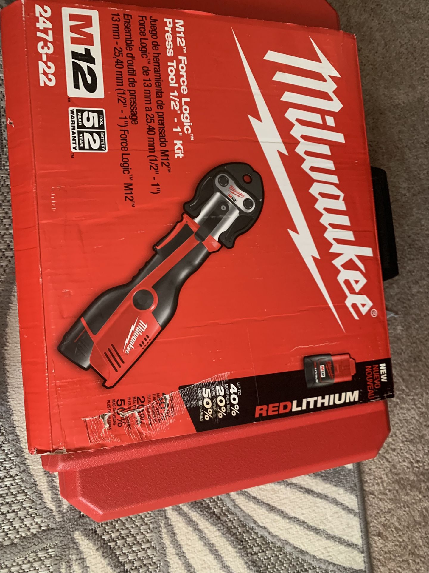 Milwaukee M12 Force Logic Press Tool 1/2”-1”Kit