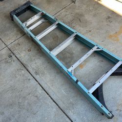 Werner 6 Ft’ Ladder / Escalera 6’ Pies 