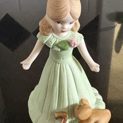 Vintage 1982 Enesco age 7 blonde porcelain figurine from the growing up girls collection