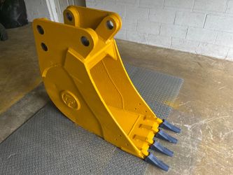 16” Excavator Bucket