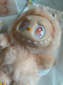 Pop Mart Big Into Energy (Happiness)