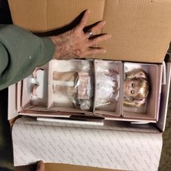 Chatty Cathy Porcelain Doll Perfect Inbox Large 180