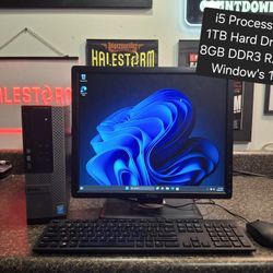 Dell Optiplex Desktop Computer With Monitor Keyboard And Mouse Included