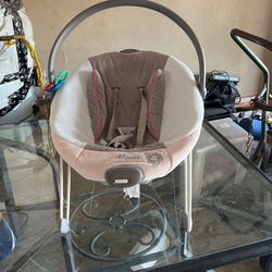 Minnie Mouse Bouncer